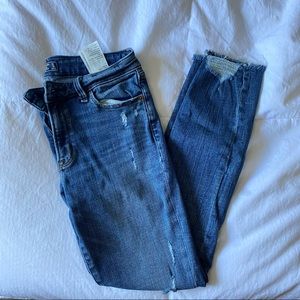 LAST CHANCE Super Skinny Destroyed Dark Wash Ankle Jeans
